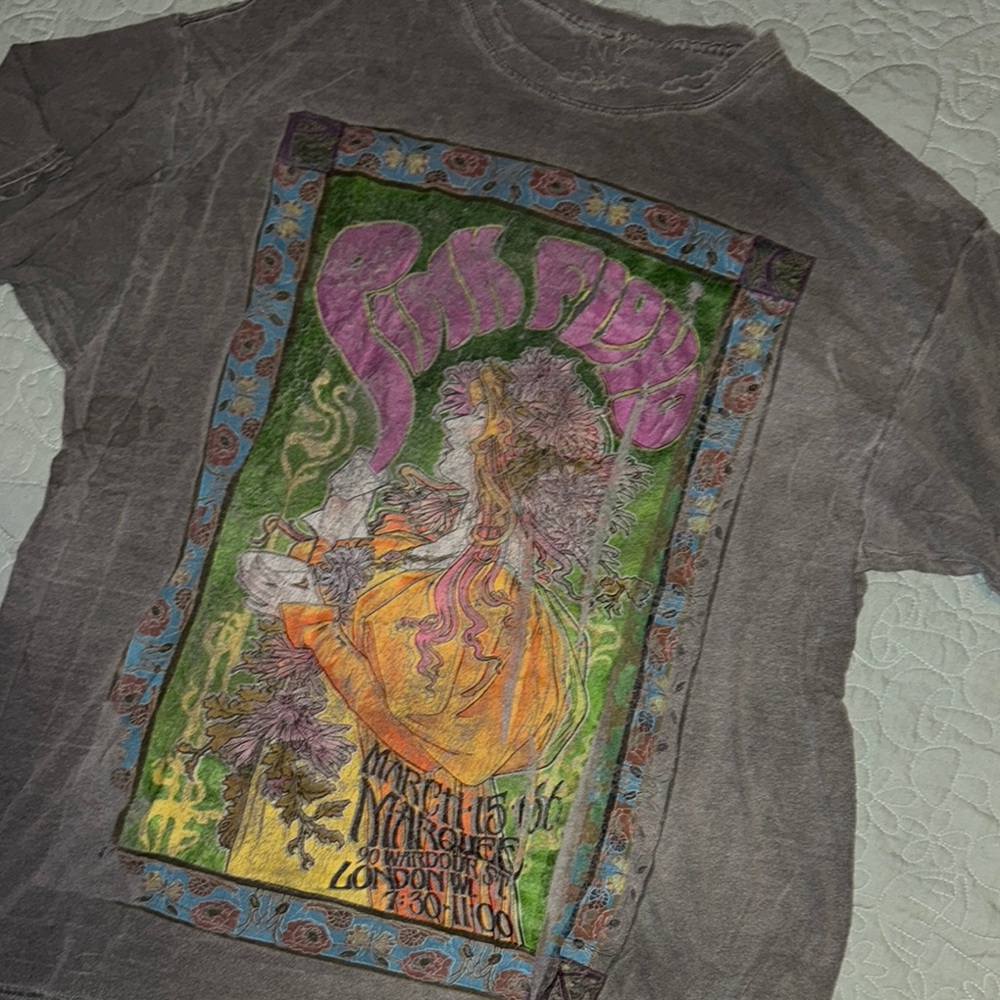 Gray urban outfitters Craft T-shirt, Pink Floyd